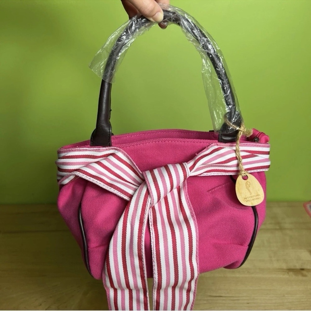 Fortuna Valentino Designer Shoulder pink summer Purse NWT